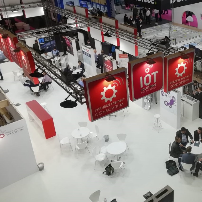 Zona de exposición en el IoT World Congress